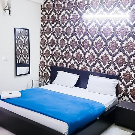 Deluxe Room In Cr Park Nuova Delhi Esterno foto