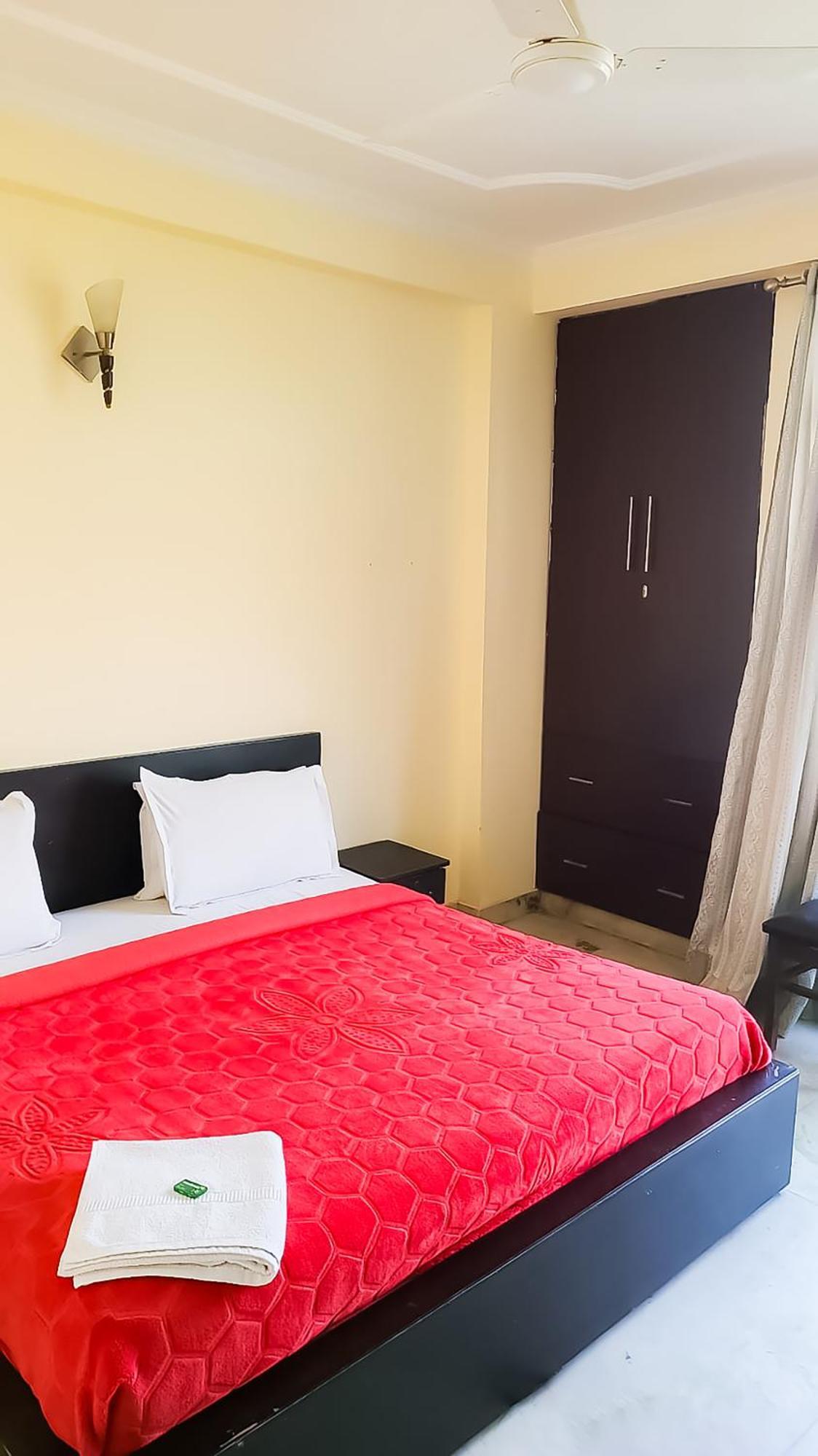 Deluxe Room In Cr Park Nuova Delhi Esterno foto