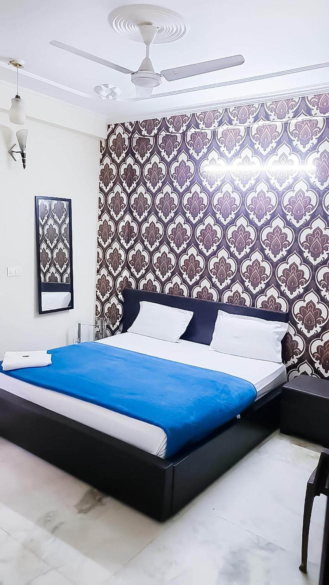 Deluxe Room In Cr Park Nuova Delhi Esterno foto